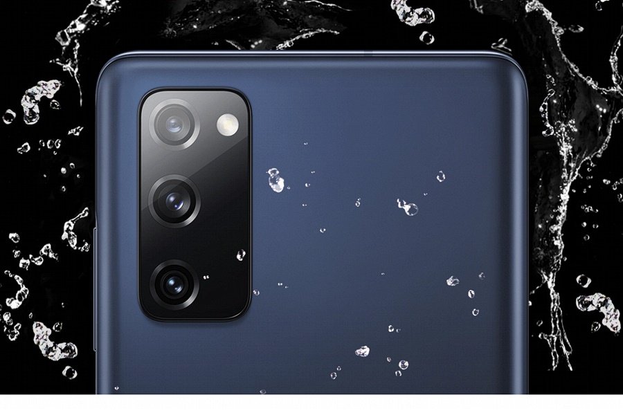 Samsung Galaxy S20 FE IP68 por-és vízállósággal