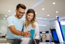 Meguntad vagy tönkrement? Mutatjuk, mikor és hogyan válassz új mobiltelefont! Meguntad vagy tönkrement? Mutatjuk, mikor és hogyan válassz új mobiltelefont!