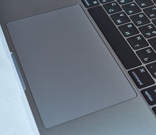 Felújított, használt laptop – miért válasszuk ezt az új helyett? Felújított, használt laptop – miért válasszuk ezt az új helyett?